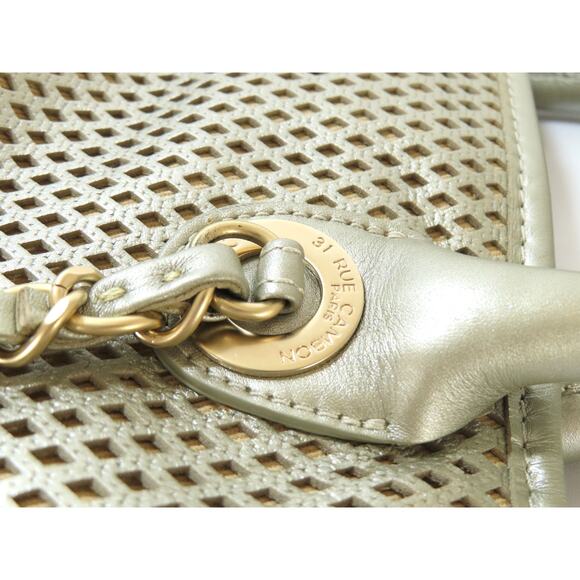 Chanel Gold Perforated Bag Up In The Air Tote Metallic Shoulder CC Vintage Rare - Picture 8 of 16